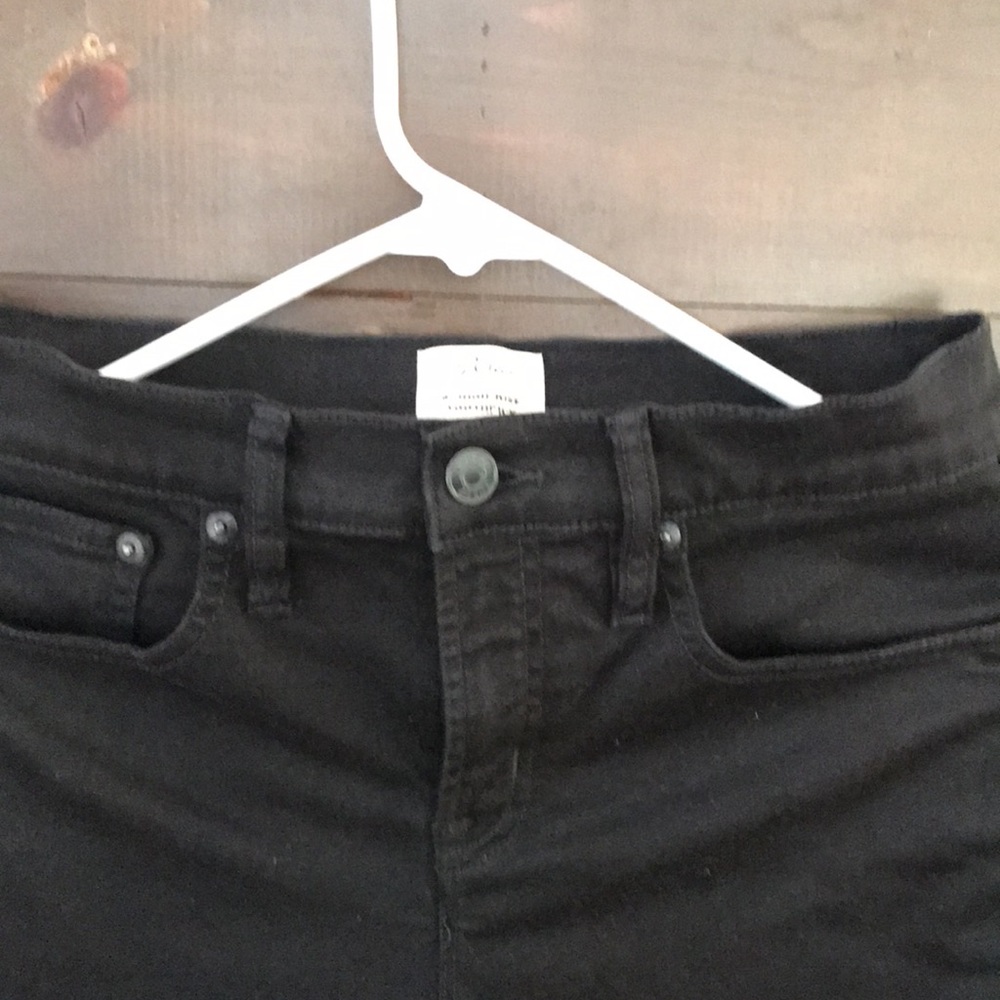 Jeans - Picture 2 of 4